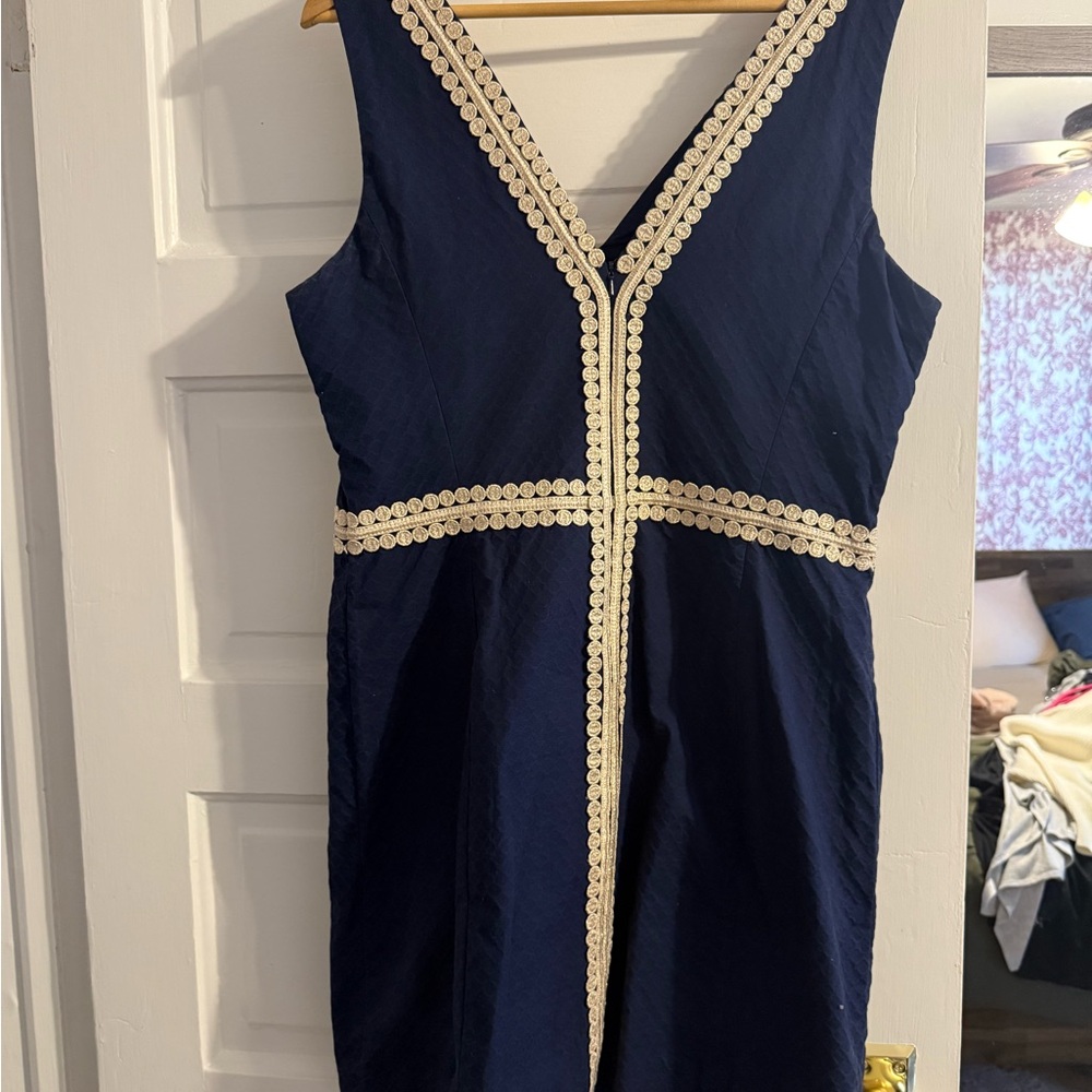 Lilly Pulitzer Bentley Shift Dress in Navy and Gold - Picture 3 of 7